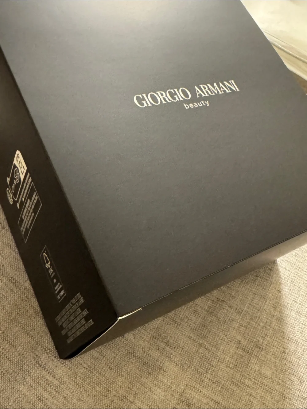 Giorgio Armani Beauty navy blue vanity toiletry cosmetic bag case new in box